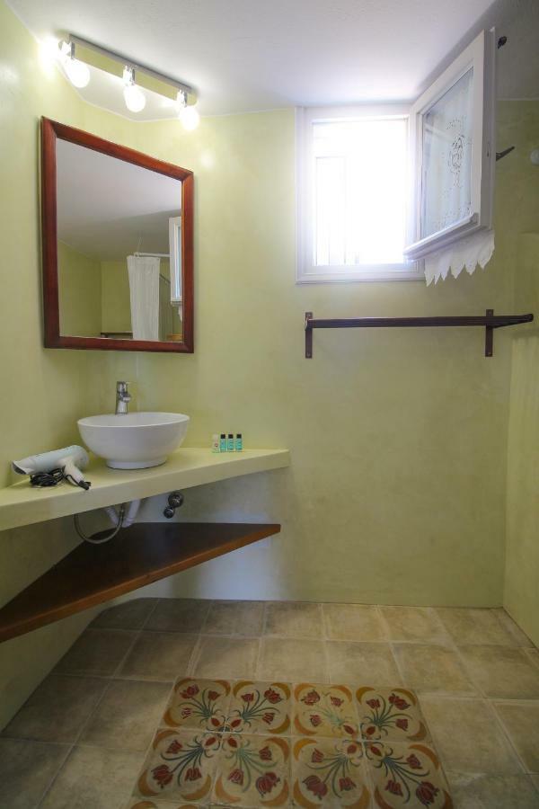 Villa With View Of Agios Ioannis And Pool With Jacuzzi Екстер'єр фото